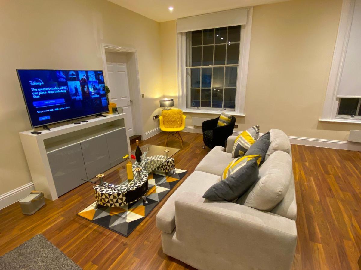 Deluxe High Street Apartment Canterbury Ngoại thất bức ảnh